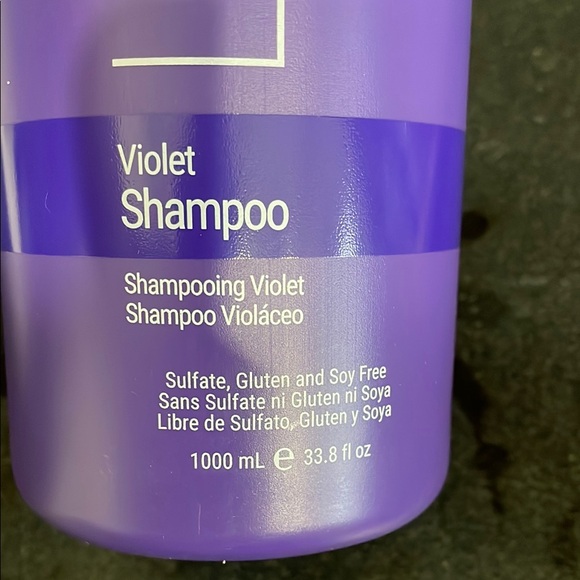 Loma Violet Shampoo - Picture 3 of 5